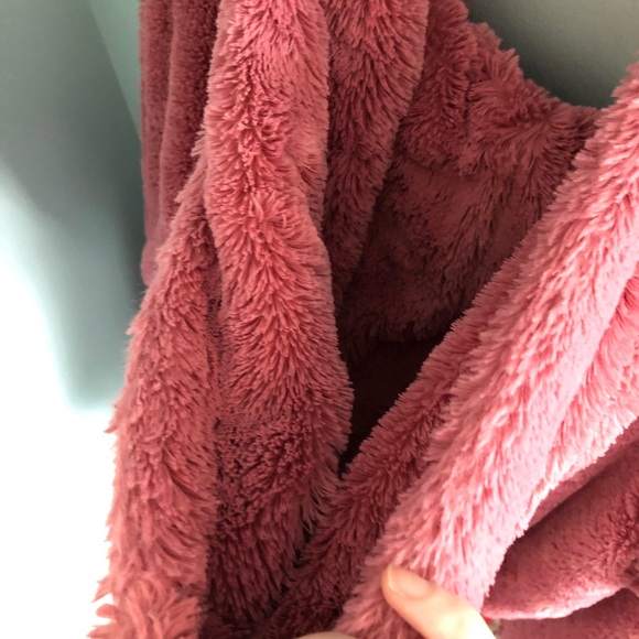 Pink fluff “fur” sweater/ jacket - Picture 3 of 4